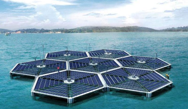 Solare flottante: l'energia che non consuma suolo. Cosa serve per svilupparlo in Italia